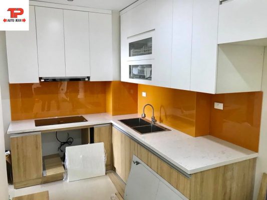 Kính bếp Vũng Tàu là sự lựa chọn lý tưởng cho không gian bếp