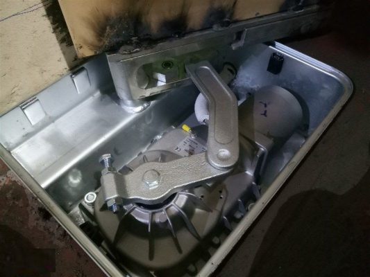 Motor cổng âm sàn Roger Motor cổng âm sàn Roger