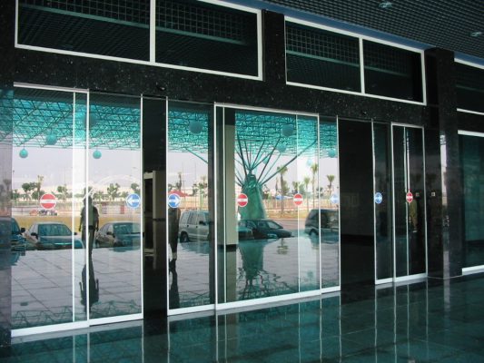 Sửa cửa tự động cần được làm ngay khi thiết bị gặp vấn đề Sửa cửa tự động cần được làm ngay khi thiết bị gặp vấn đề