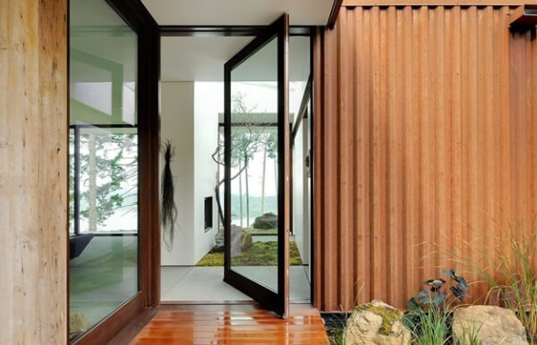 Cửa trục xoay là cửa có chuyển động xoay với nhiều góc khác nhau Cửa trục xoay là cửa có chuyển động xoay với nhiều góc khác nhau
