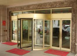 Báo giá cửa xoay tròn giá cạnh tranh trên toàn quốc