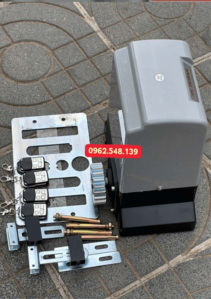 Motor YH 400kg điều khiển từ xa bằng remote tiện ích Motor YH 400kg điều khiển từ xa bằng remote tiện ích