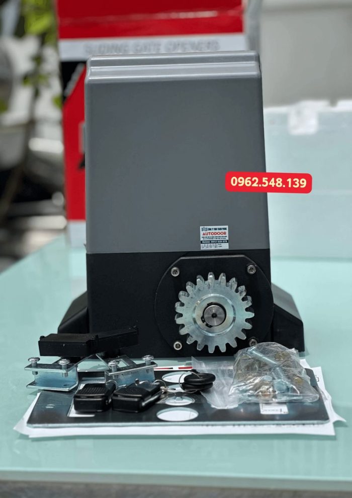 Người dùng được nhận bộ phụ kiện đầy đủ khi mua motor YH tải 800kg Người dùng được nhận bộ phụ kiện đầy đủ khi mua motor YH tải 800kg