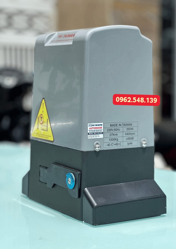 Motor cổng lùa 1000kg an toàn khi sử dụng Motor cổng lùa 1000kg an toàn khi sử dụng