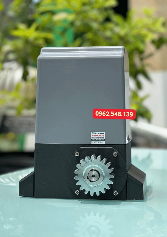 Công ty Nam Cường cung cấp Motor YH 800kg chính hãng Công ty Nam Cường cung cấp Motor YH 800kg chính hãng