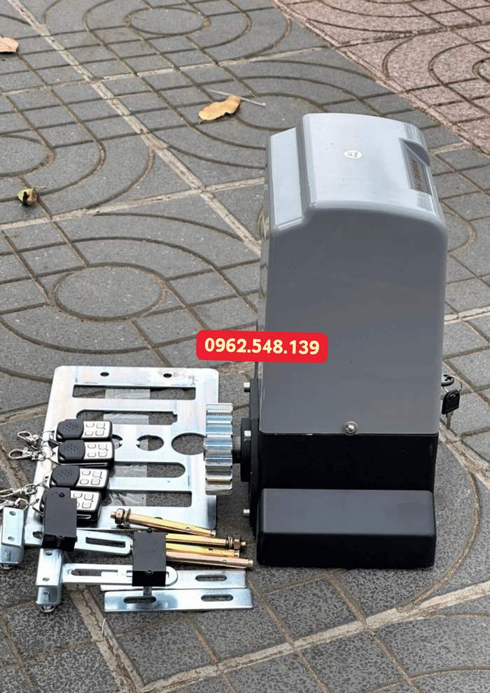 Motor cổng YH 800kg sử dụng công nghệ thông minh Motor cổng YH 800kg sử dụng công nghệ thông minh