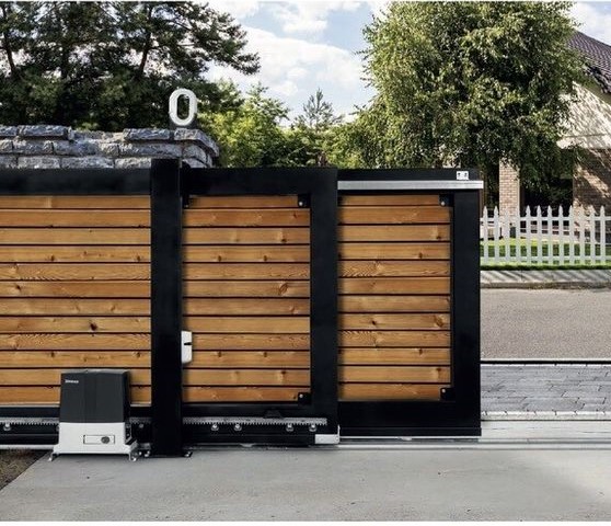 Sử dụng motor cổng lùa rất tiện lợi Sử dụng motor cổng lùa rất tiện lợi