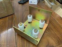 Bộ dẫn hướng 4 con lăn Bộ dẫn hướng 4 con lăn