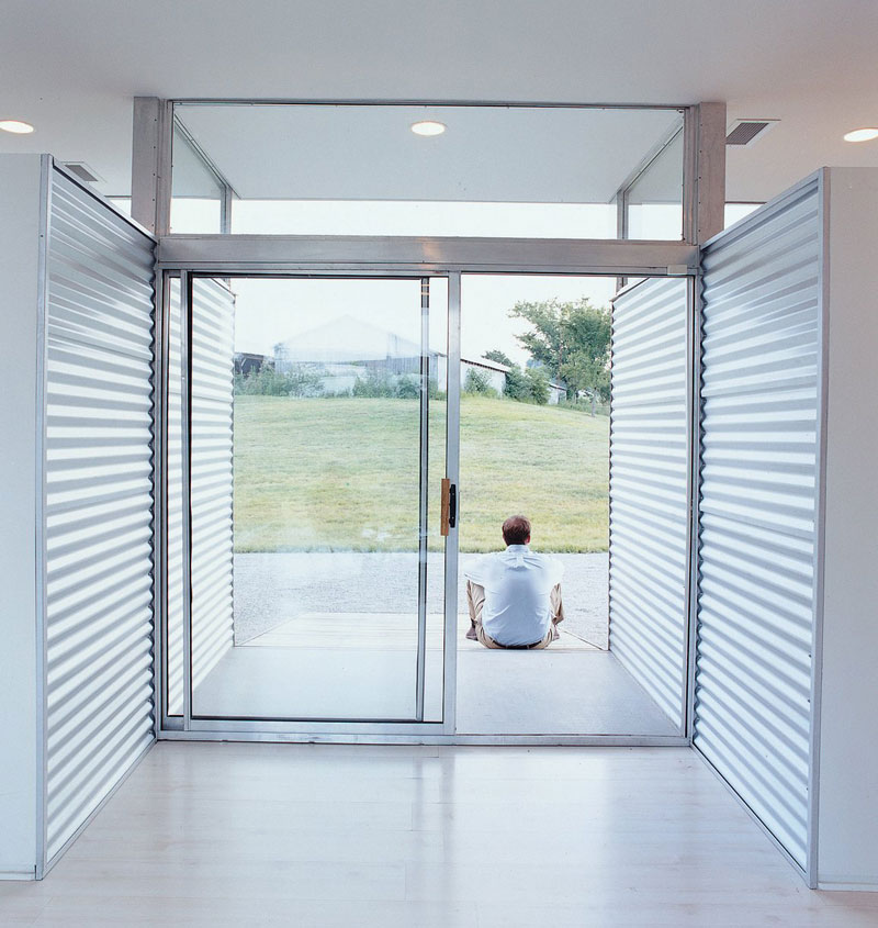 Mẫu cửa kính tự động sang trọng hiện đại