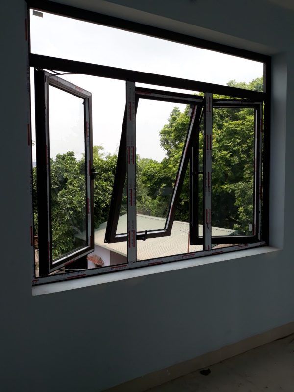 Hỗ trợ việc vận hành tiện lợi và an toàn hơn