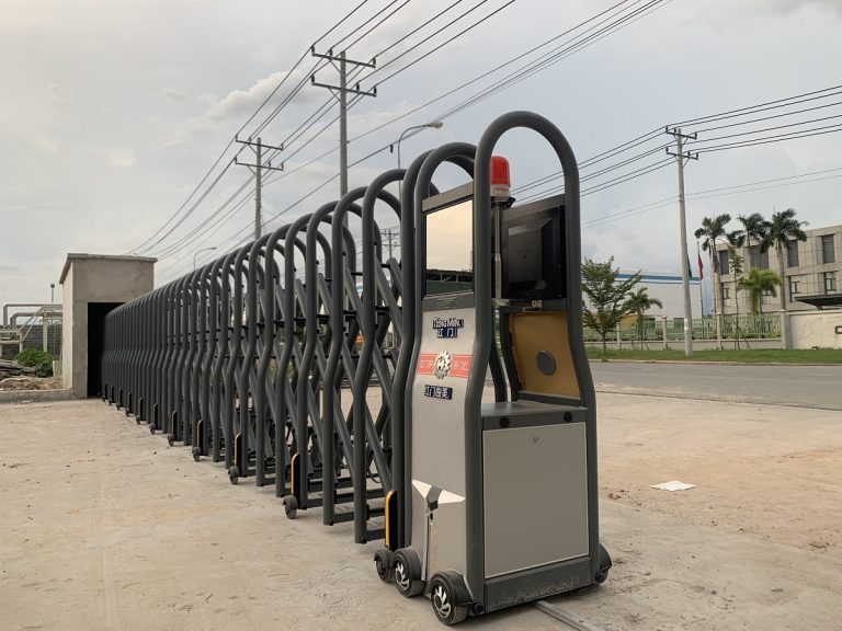 Giúp người dùng kiểm soát hệ thống linh hoạt và dễ dàng hơn Giúp người dùng kiểm soát hệ thống linh hoạt và dễ dàng hơn