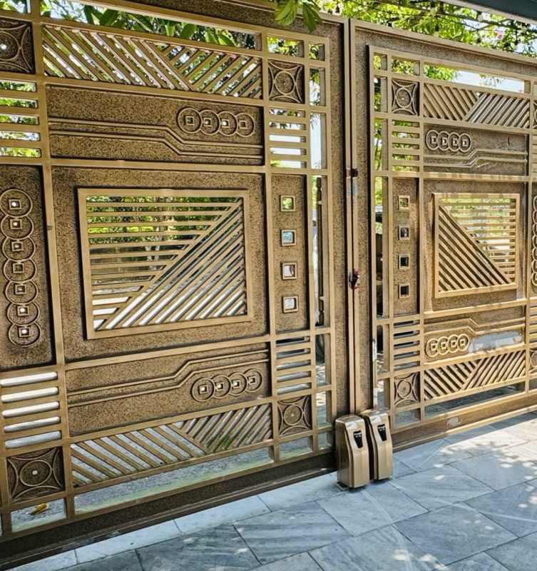 Đối chiếu giá motor cổng lùa Italia và Đài Loan trên thị trường.